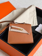 KELLY DESORDRE 20 IN BRONZEBRAUNEM EPSOM-LEDER MIT GOLDENEN BESCHLÄGEN