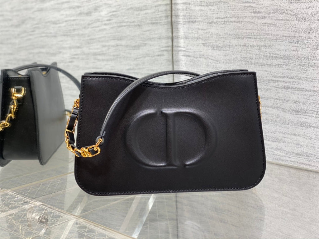 HOBO SIGNATURE 23 TASCHE IN SCHWARZEM LAMMLEDER