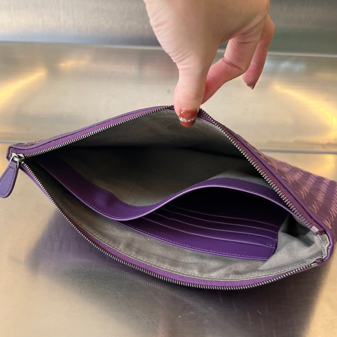 INTRECCIATO 30 AUS LILA-VIOLETTEM LAMMFELL