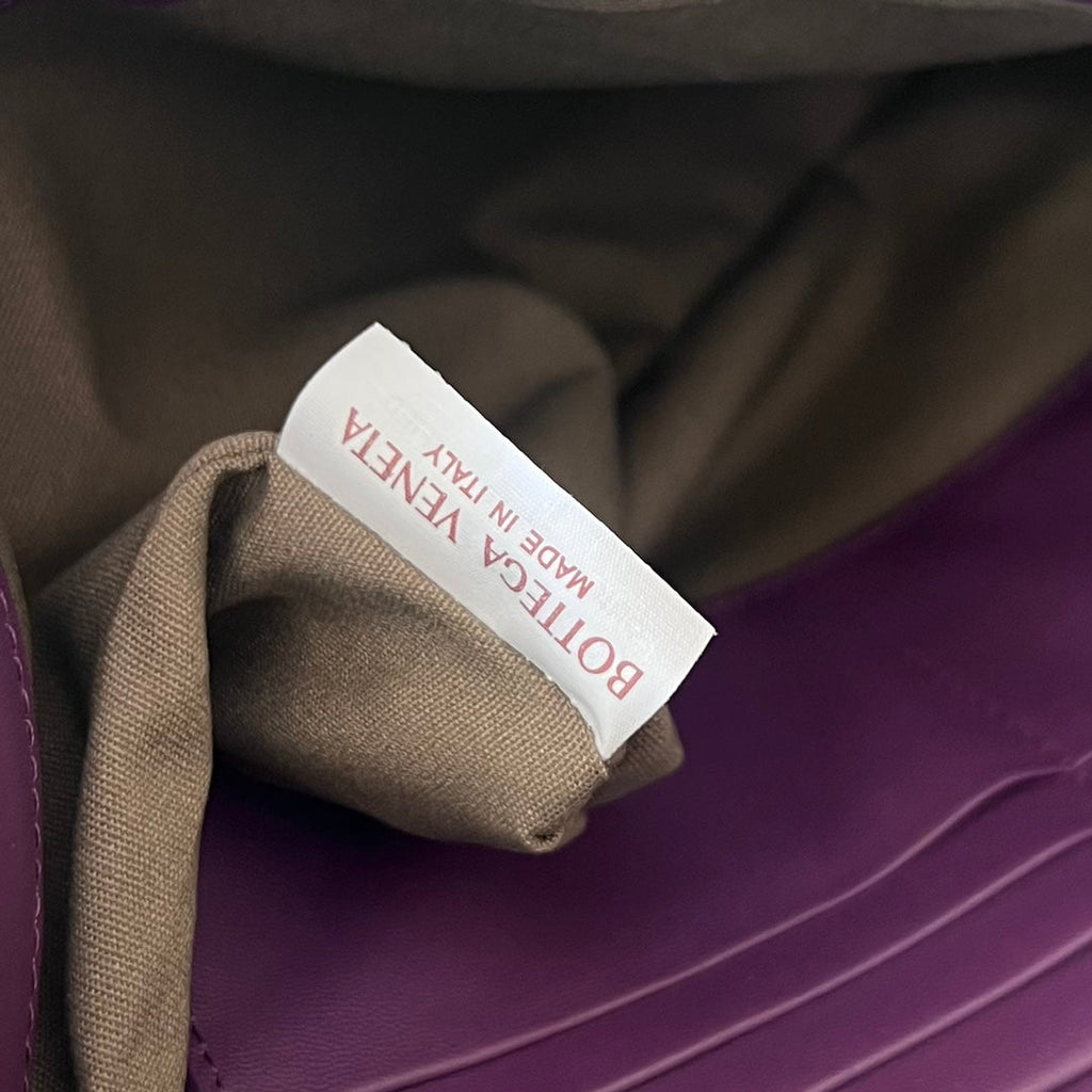 INTRECCIATO 30 AUS LILA-VIOLETTEM LAMMFELL