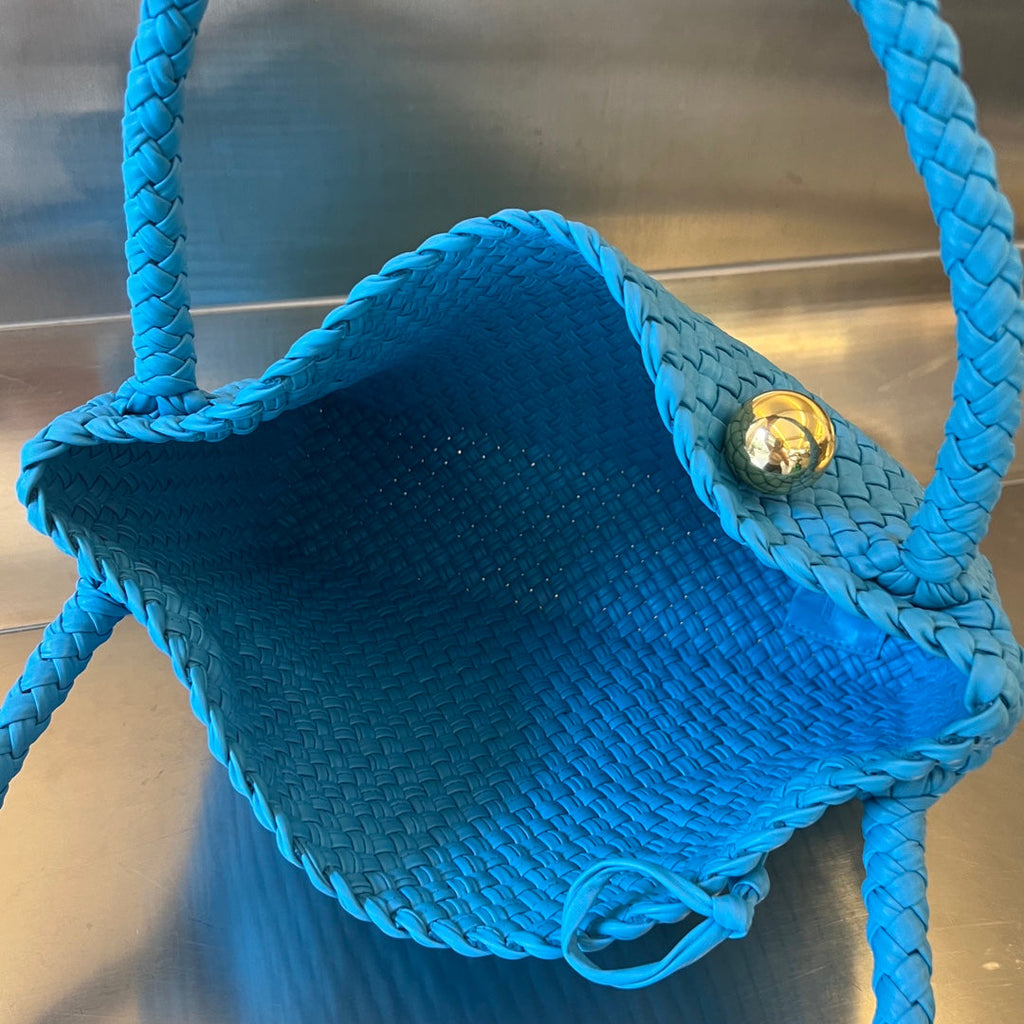 TOSCA 27 Tasche in azurblauem Kalbsleder