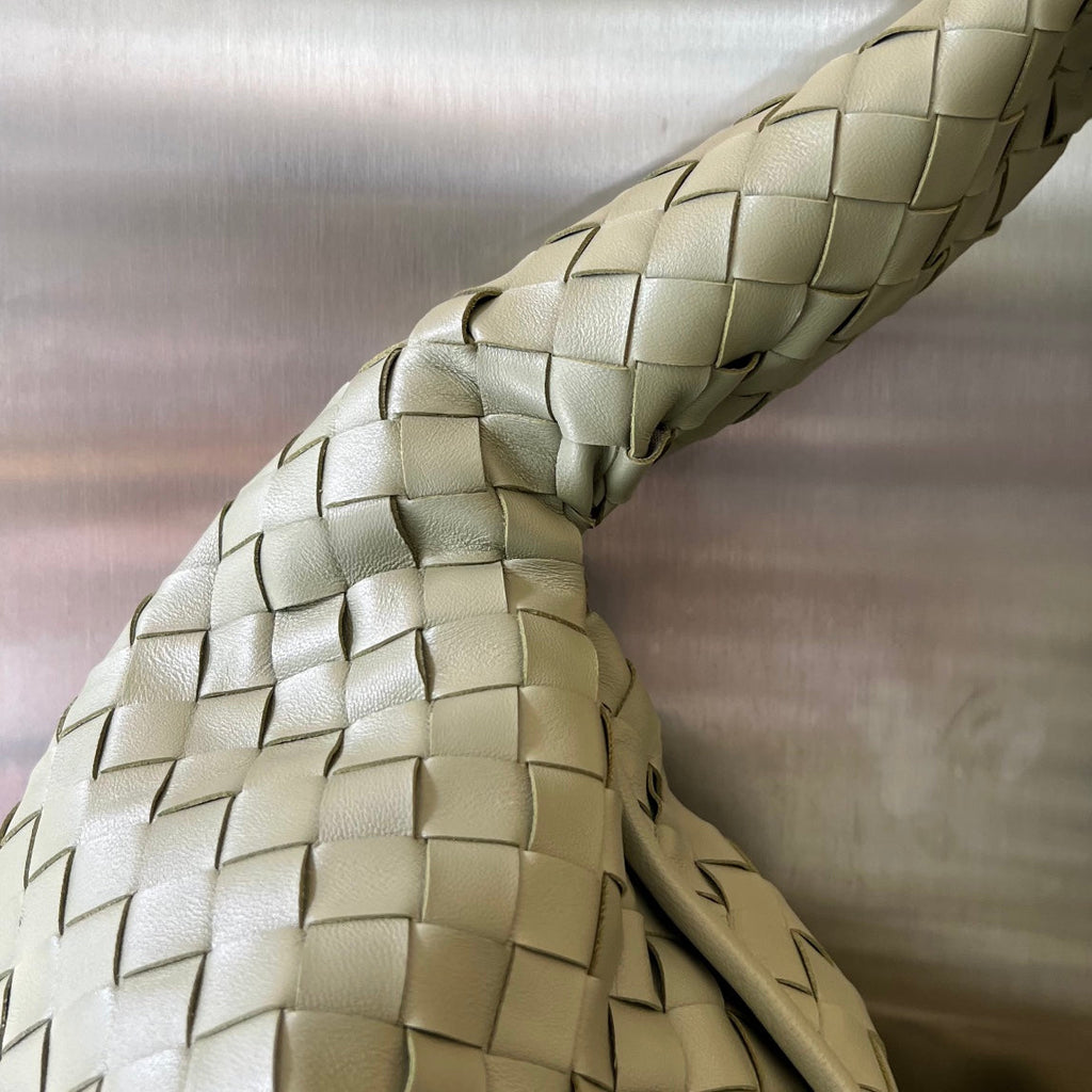 GROSSER HOP 54 IN SARDINE GRAUES LAMMHAUT