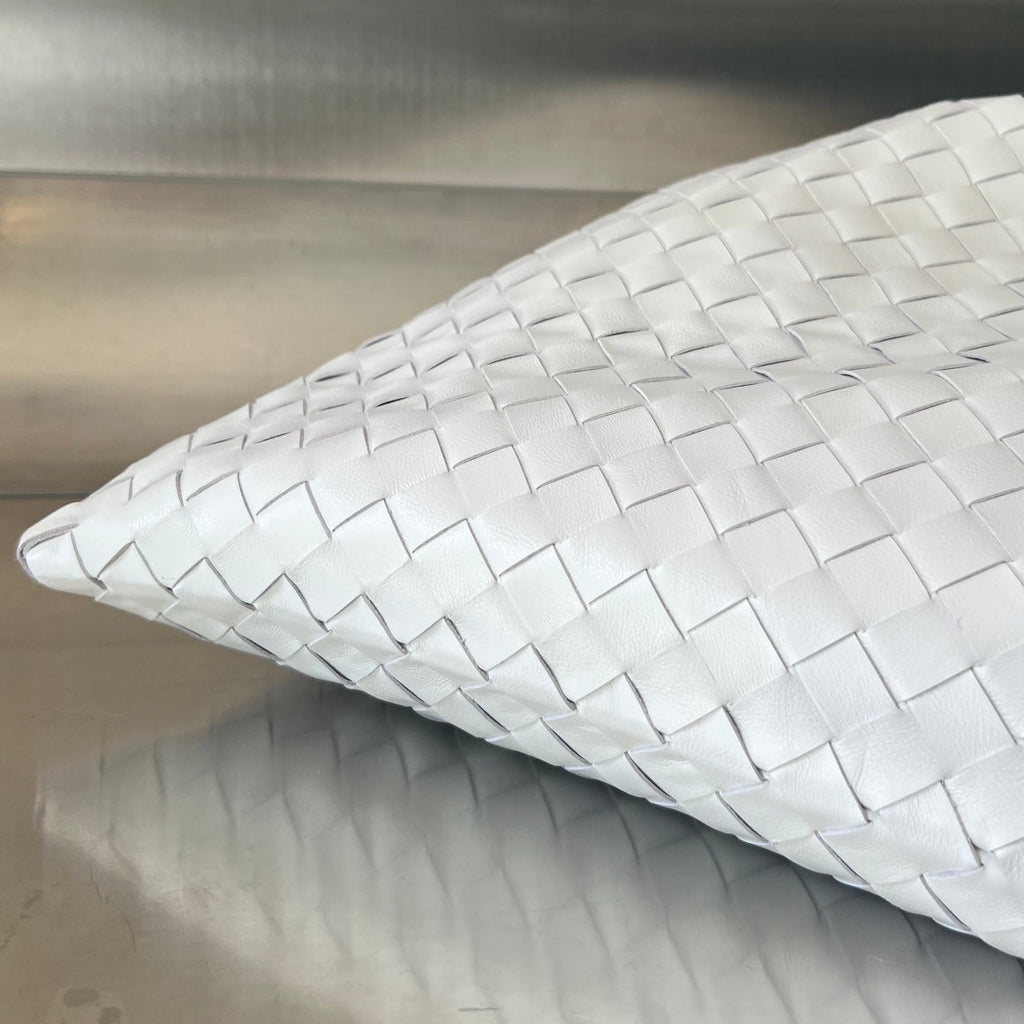 GROSSER HOP 54 IN WEISSES LAMMHAUT