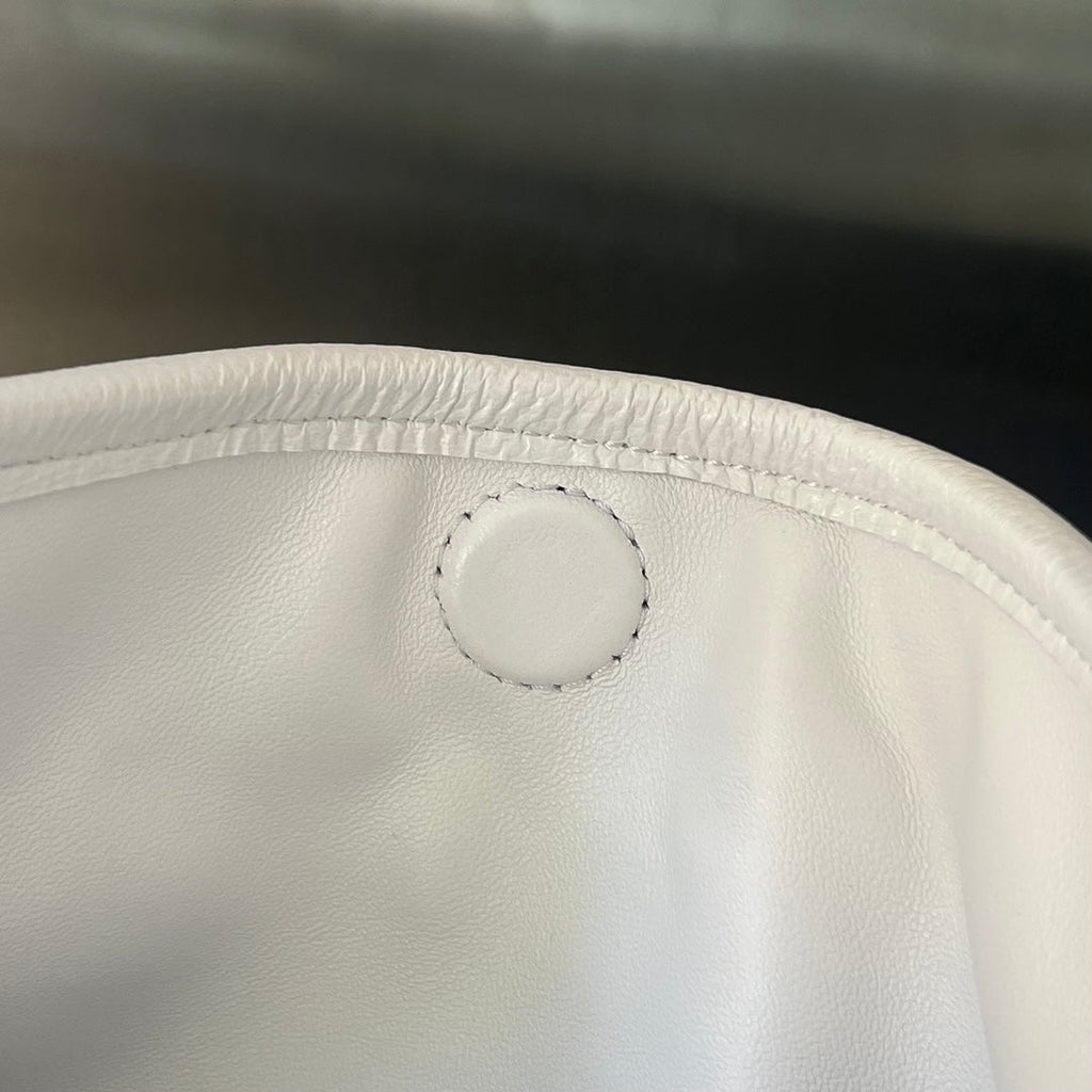 GROSSER HOP 54 IN WEISSES LAMMHAUT