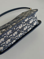 MINI HOBO 23 Tasche in blauem schrägem Jacquard