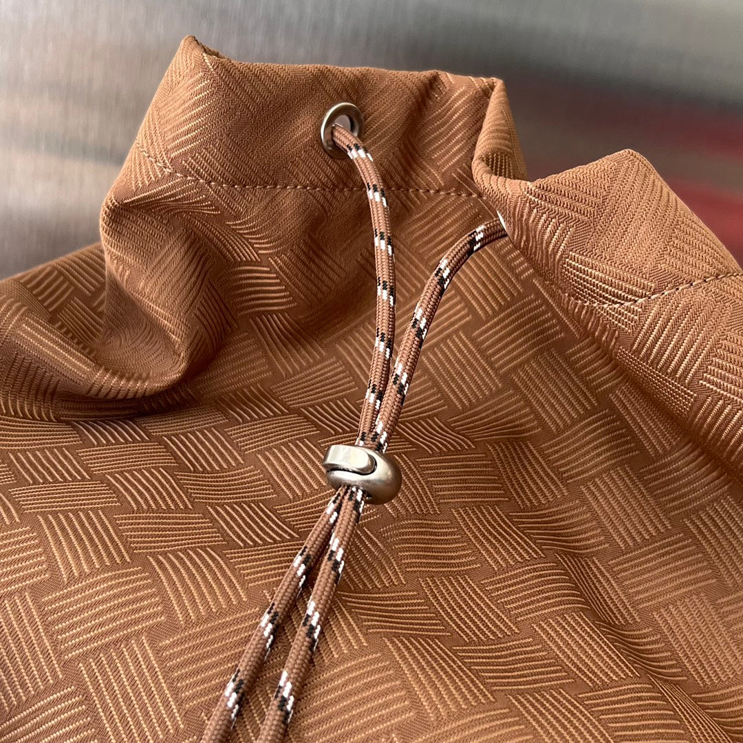 ALTO 42 RUCKSACK AUS ROSTBRAUNEM JACQUARD-GEWEBE