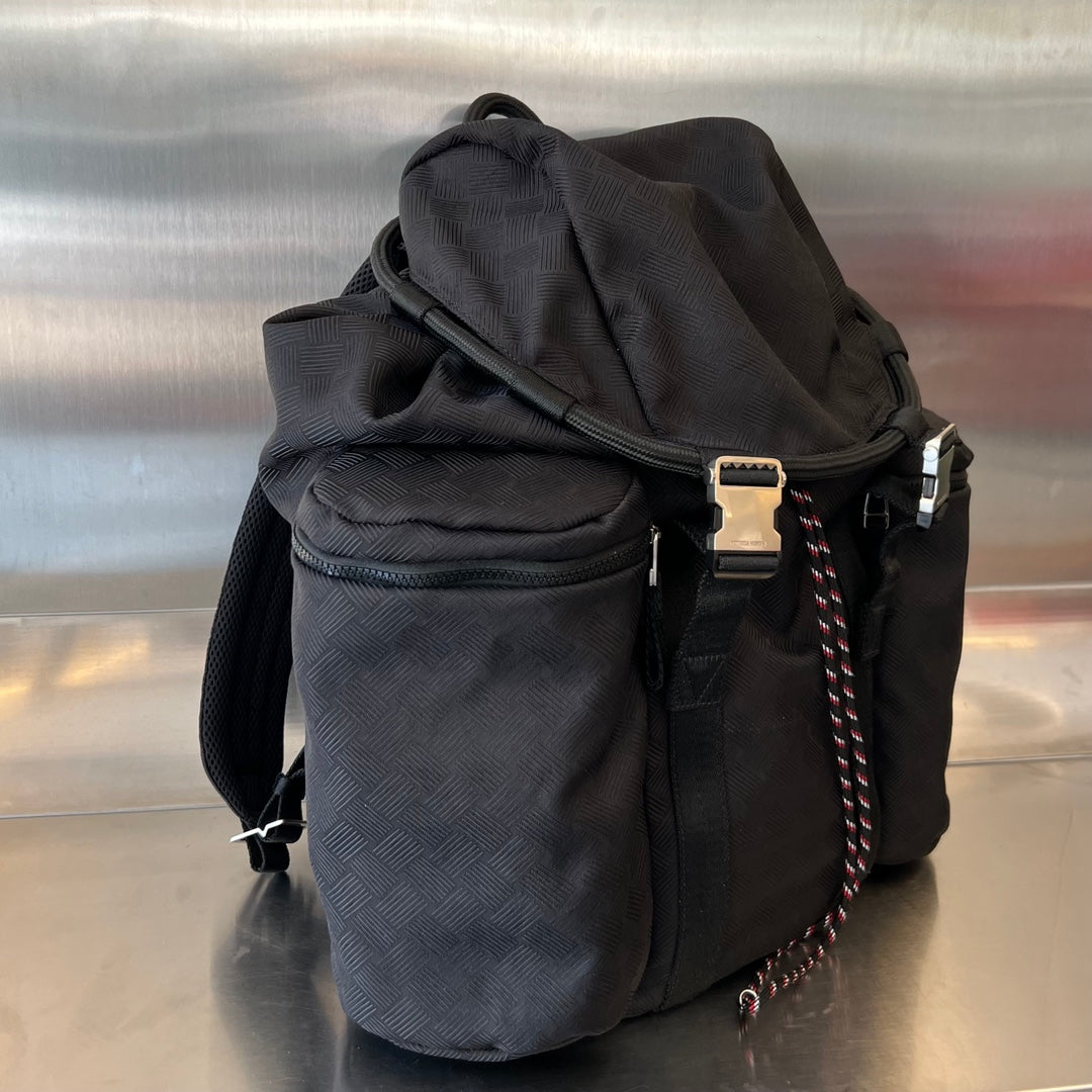 ALTO 42 RUCKSACK AUS SCHWARZEM STOFF