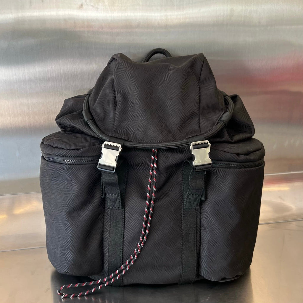ALTO 42 RUCKSACK AUS SCHWARZEM STOFF