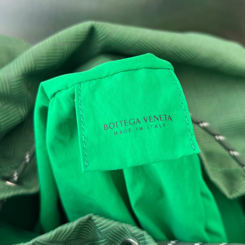 ALTO 42 RUCKSACK AUS KÜHEM GRÜNEM JACQUARD-GEWEBE