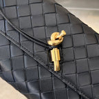 ANDIAMO 21 IN SCHWARZEM LAMMLEDER