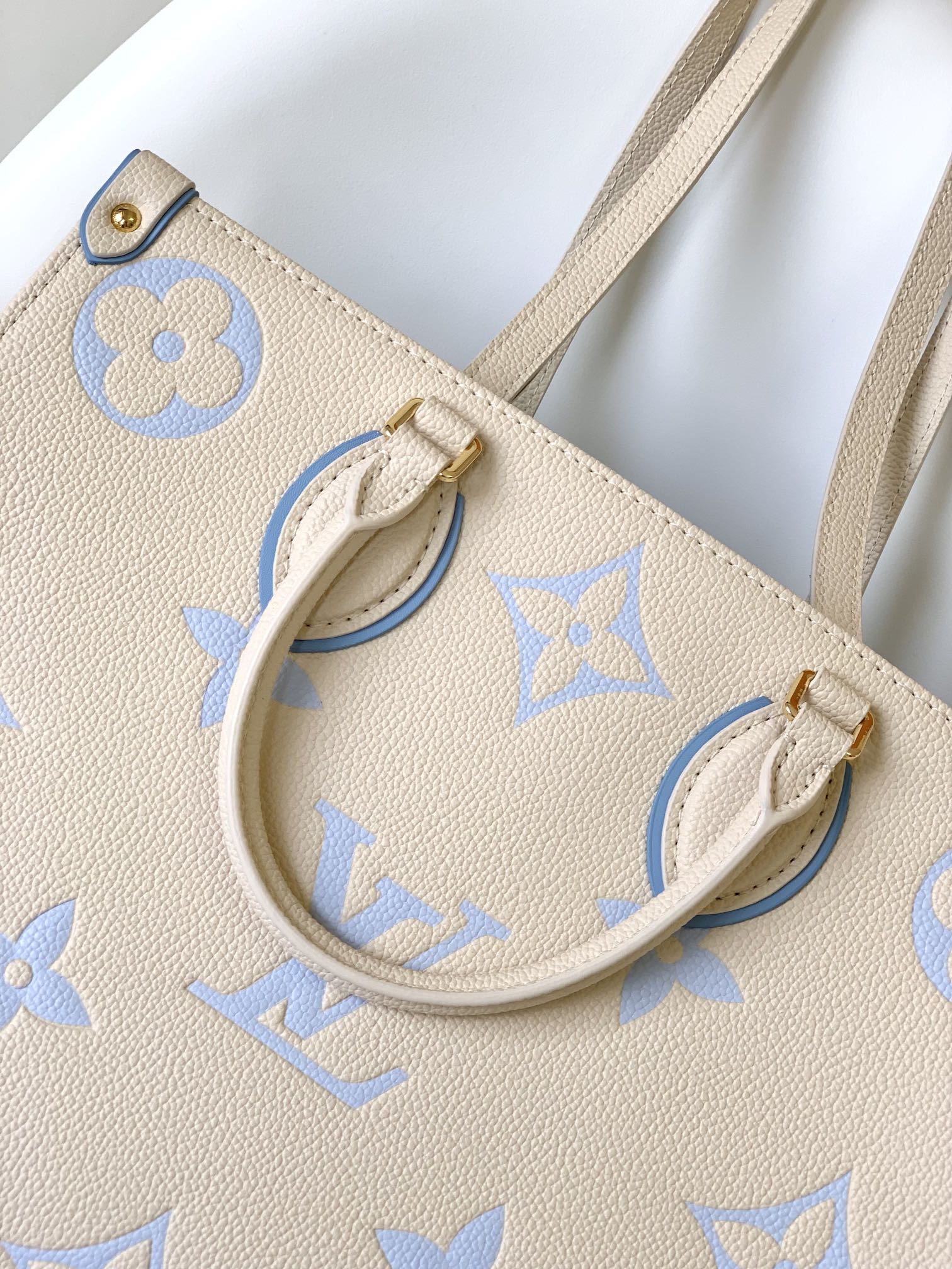 ONTHEGO MM 35CM CREME BLAU