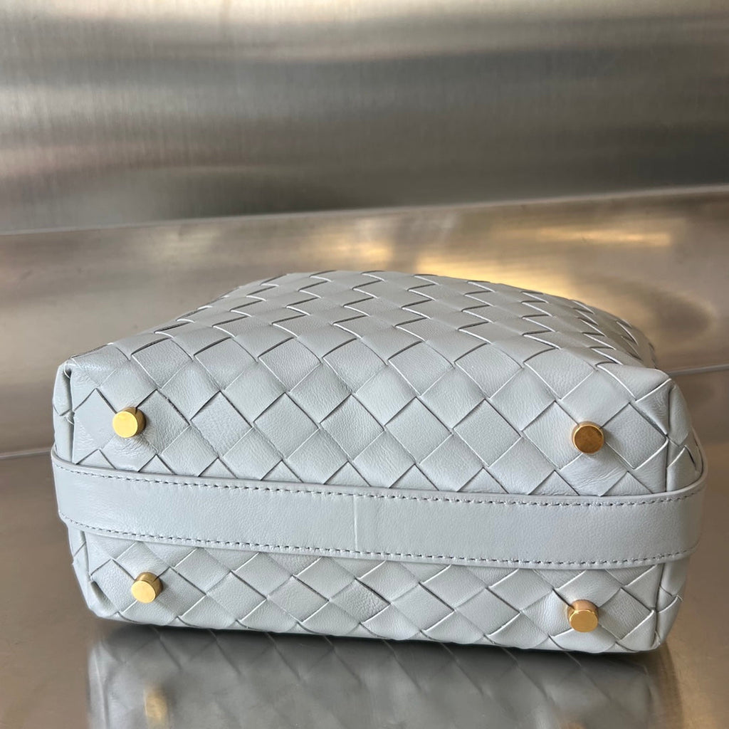 WALLACE 22 Tasche aus grauem Kalbsleder