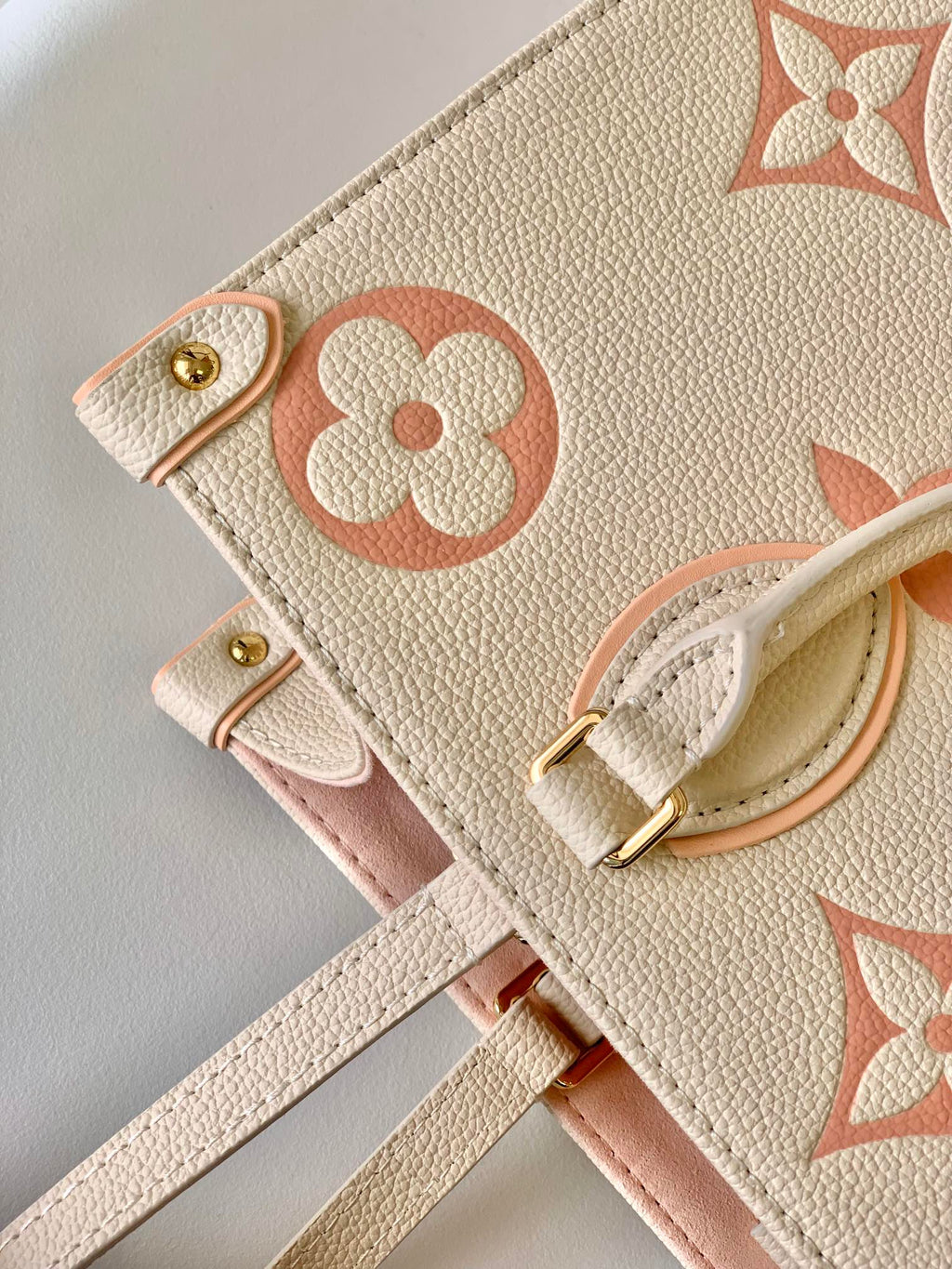 ONTHEGO MM 35CM CREME-ROSA