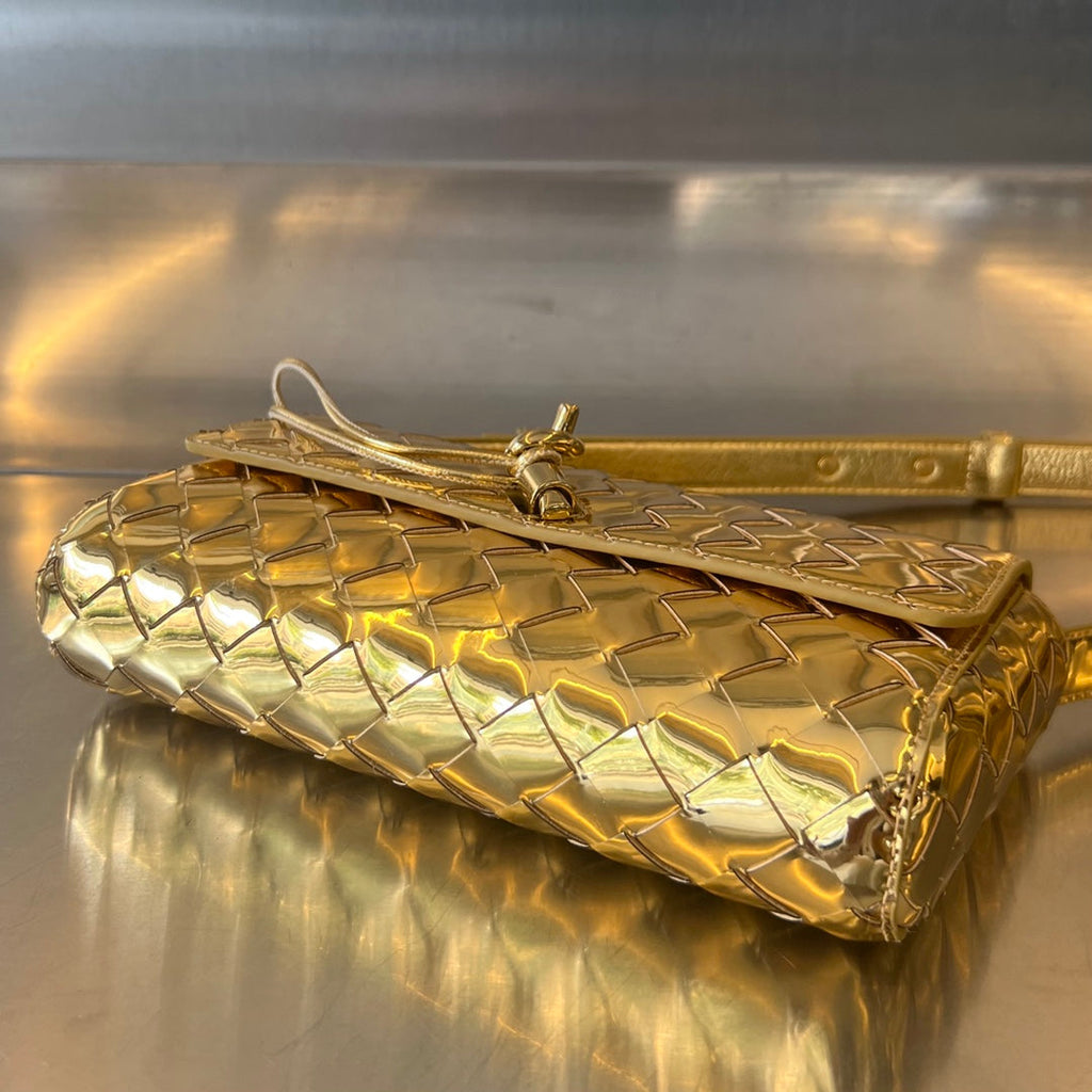 ANDIAMO 21 IN GOLDENEM LAMMFELL