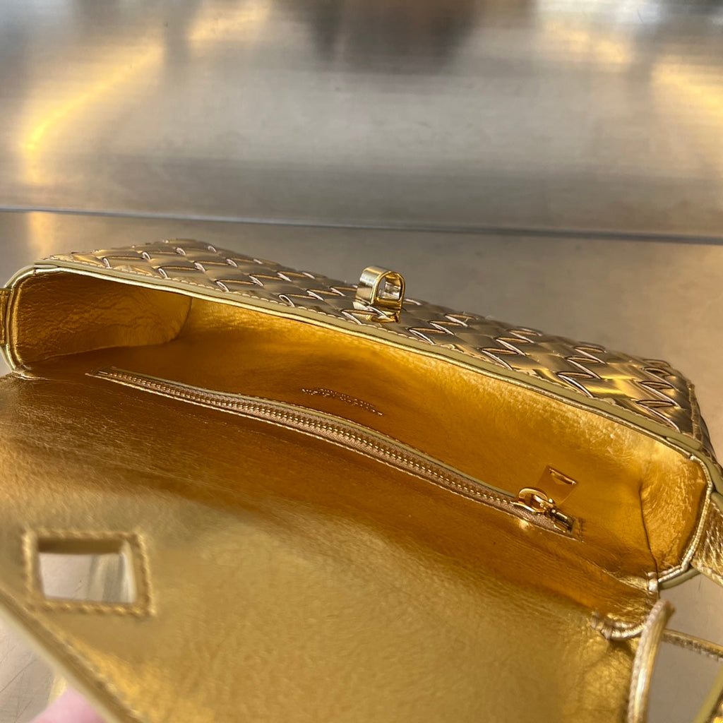 ANDIAMO 21 IN GOLDENEM LAMMFELL