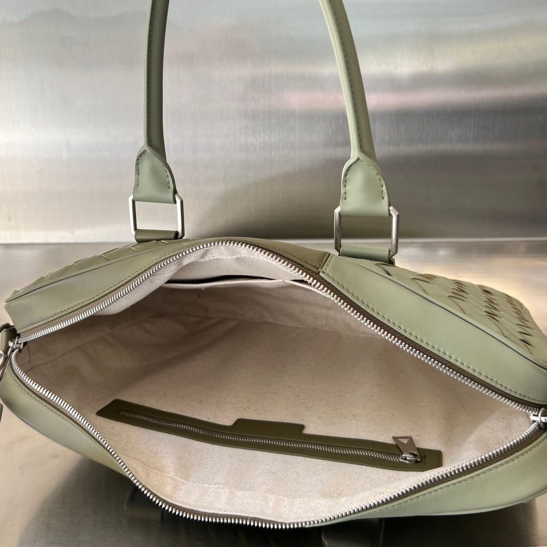 GROSSE INTRECCIATO 40 AKTENKOFFER AUS MUD MIX TRAVERTINE-KALBLEDER