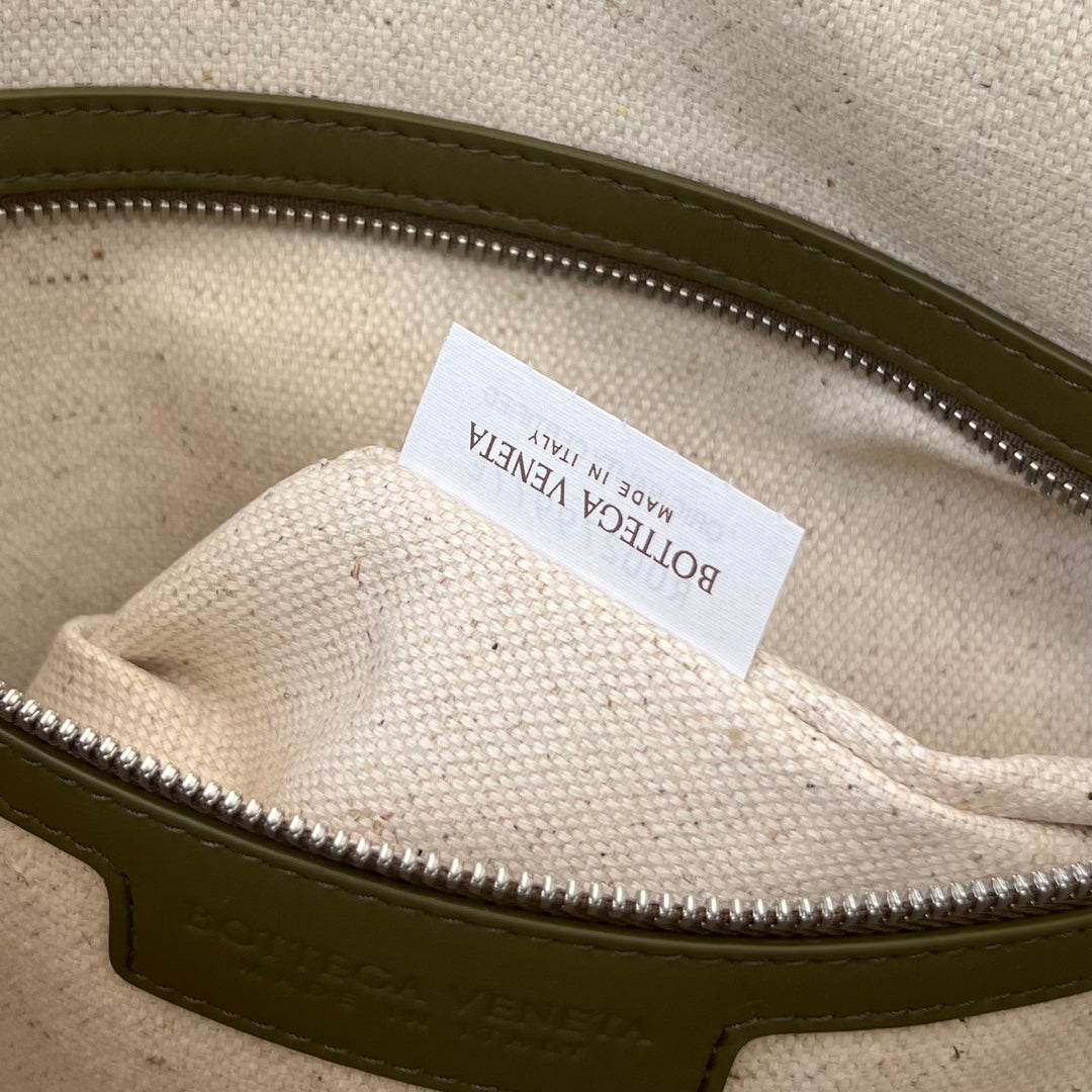 GROSSE INTRECCIATO 40 AKTENKOFFER AUS MUD MIX TRAVERTINE-KALBLEDER