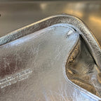 Klassischer Knoten 19 in Goldmix Silber Lammleder