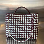 MEDIUM ANDIAMO 32 IN ROT-WEISSEM KALBSLEDER