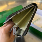 BRIEFTASCHE INTRECCIATO 19 AUS SCHWARZEM KALBSLEDER