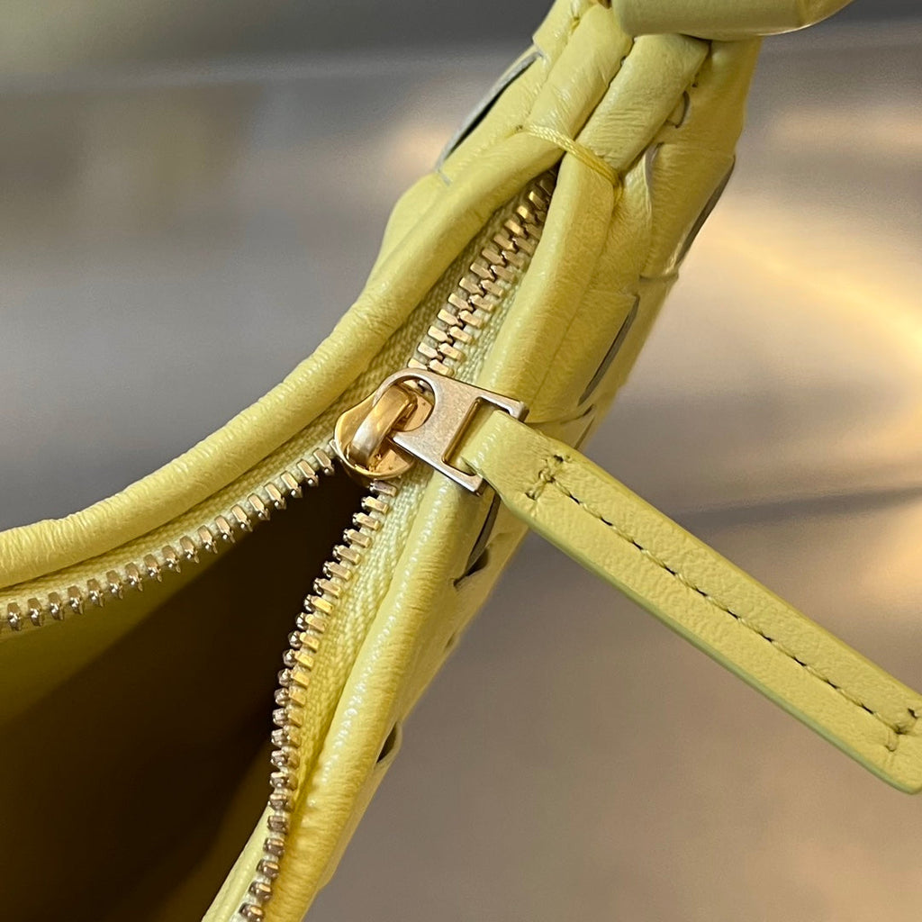 Kleine Gemelli 24 in Sherbert Lammfell