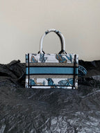 MINI BUCHTASCHE 21 SCHMETTERLINGSMUSTER BLAUES KALBSLEDER