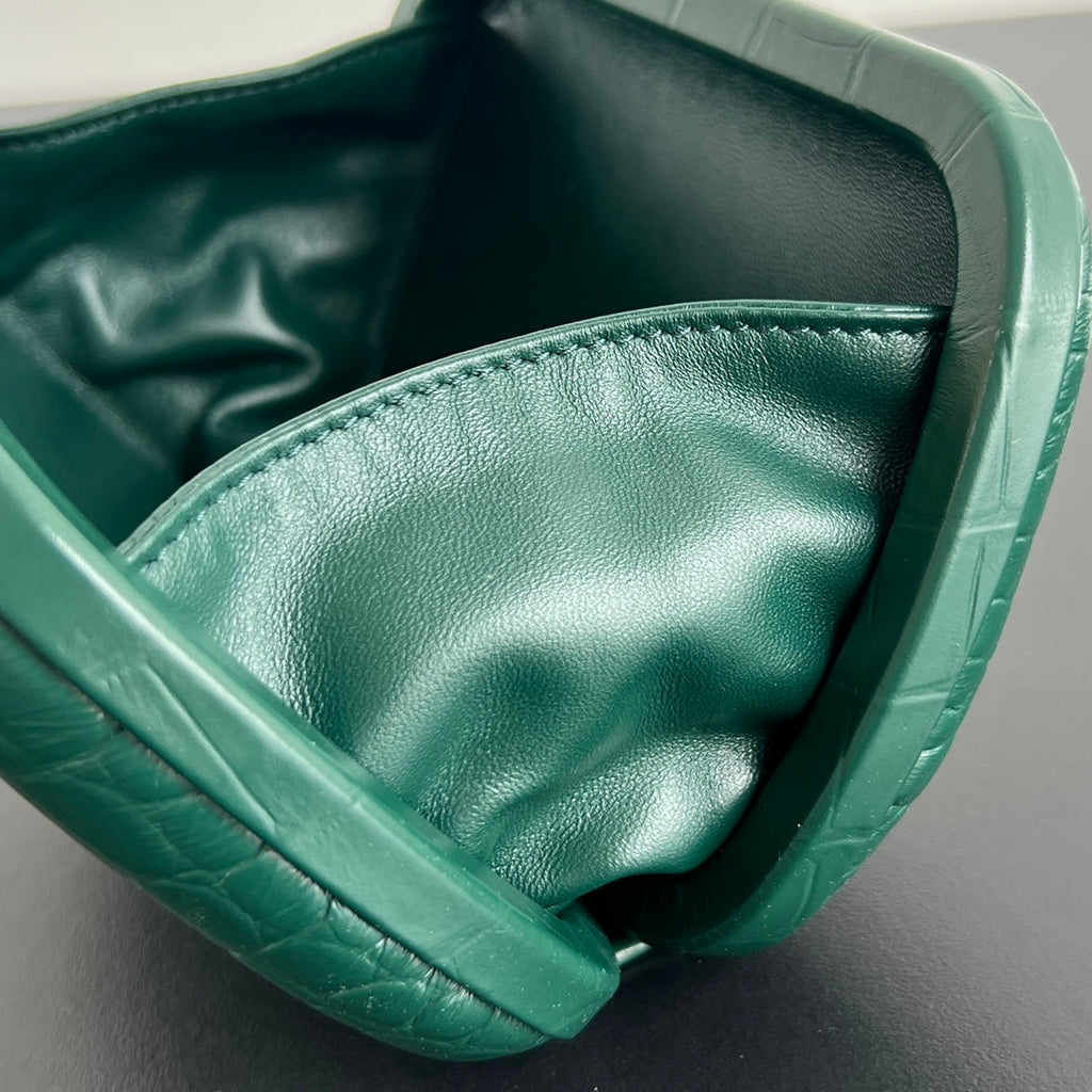 KNOTEN 19 IN EDEN GREEN KROKODILMUSTER KALBSLEDER