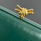 KNOTEN 19 IN EDEN GREEN KROKODILMUSTER KALBSLEDER