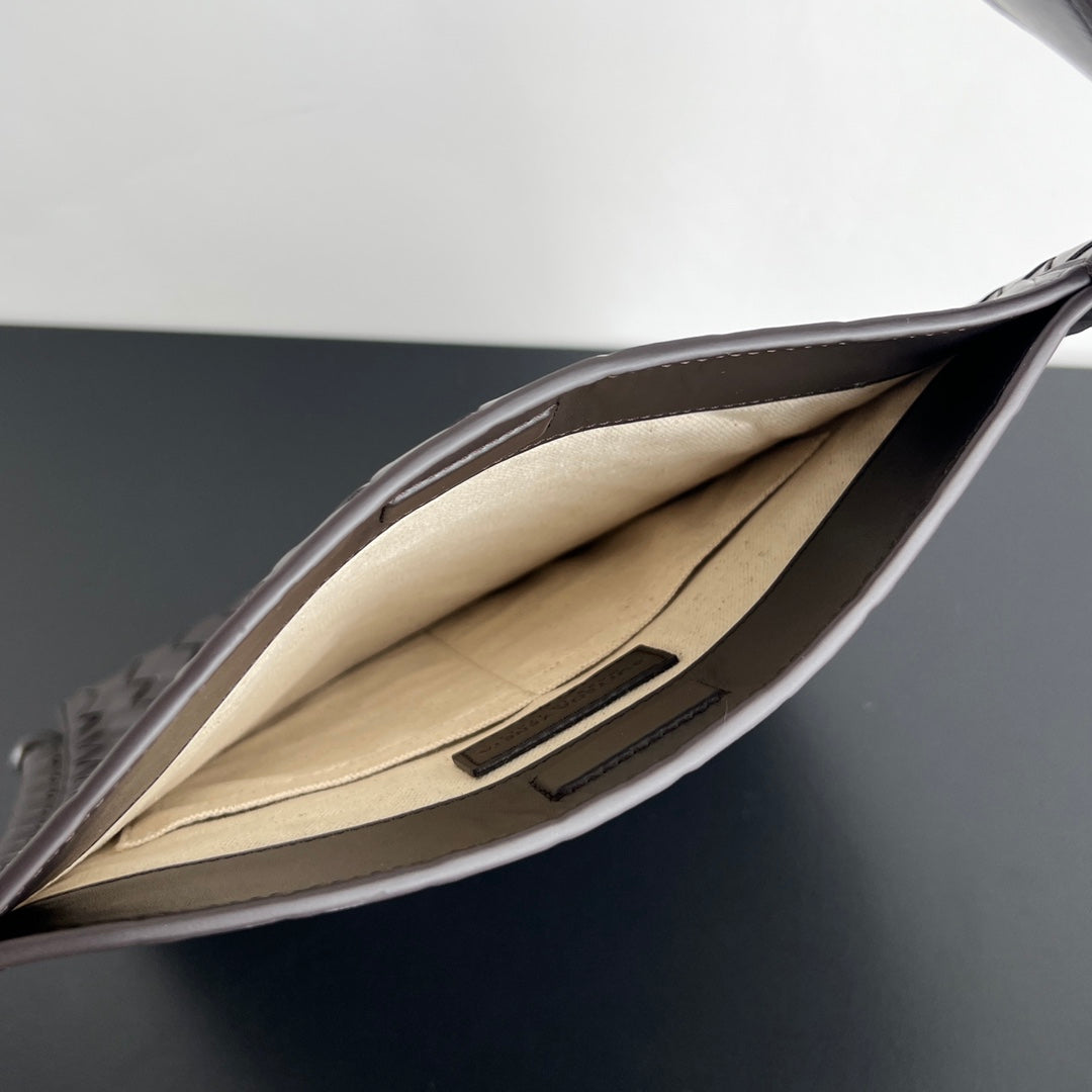 GROSSE 35 FLACHSCHLAUFE AUS SCHWARZEM KALBSLEDER