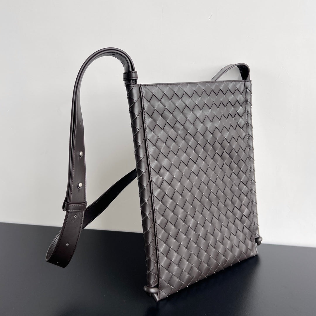 GROSSE 35 FLACHSCHLAUFE AUS SCHWARZEM KALBSLEDER