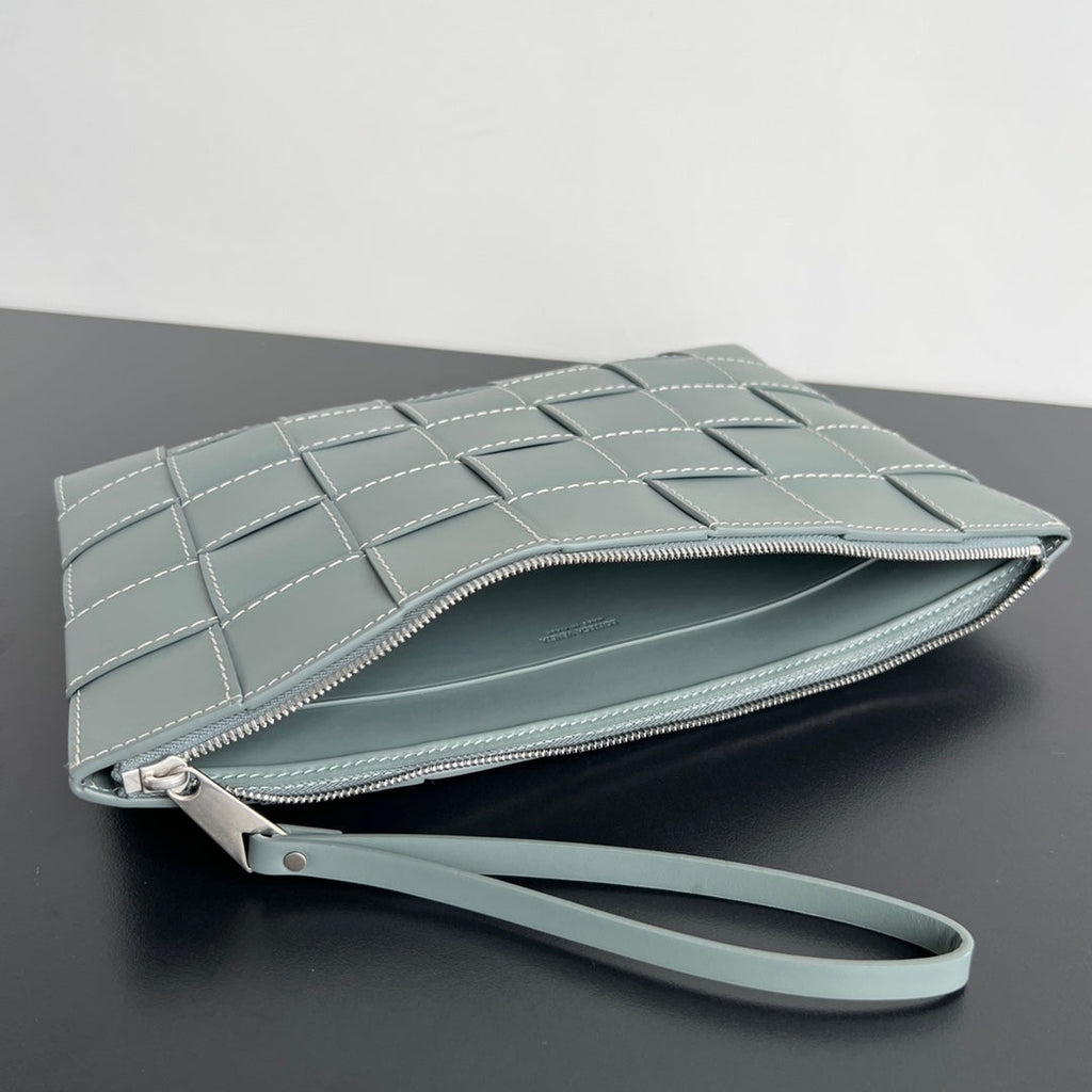 Große Kassettentasche, 35 Zoll, rauchfarbenes Kalbsleder