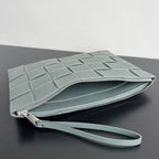 Große Kassettentasche, 35 Zoll, rauchfarbenes Kalbsleder