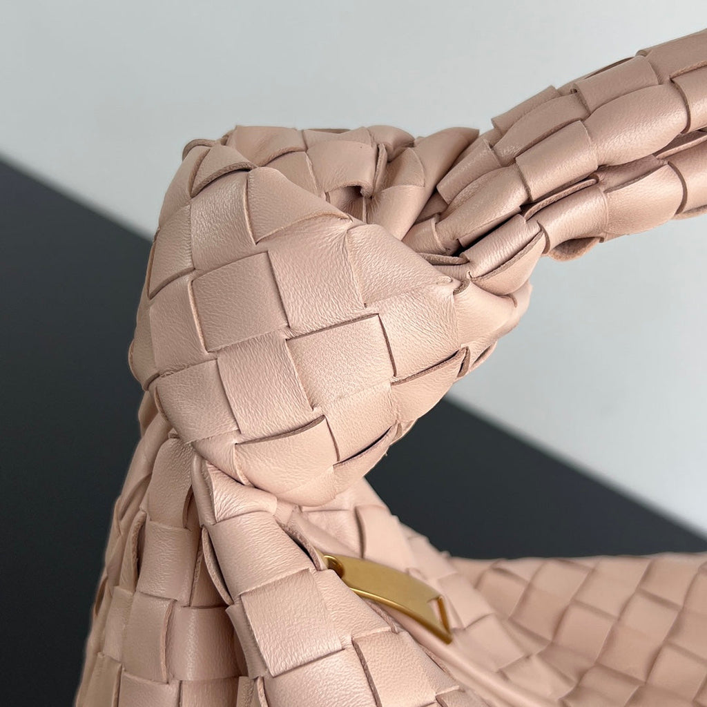 MINI JODIE 36 CM IN HELLROSA LAMMLEDER