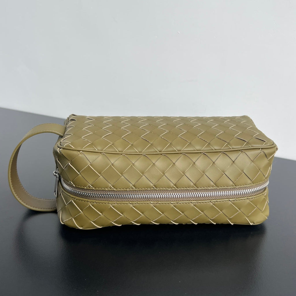 CLUTCH 26 INTRECCIATO AUS GERSTEMAIS-KALBSKIN