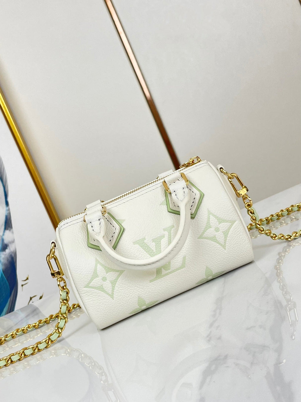 NANO SPEEDY 16 ZOLL WEISS LATTE MONOGRAM EMPREINTE LEDER GOLDENE BESCHLÄGE