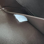 BANG BANG 22 Kosmetikkoffer aus Fondant-Kalbsleder