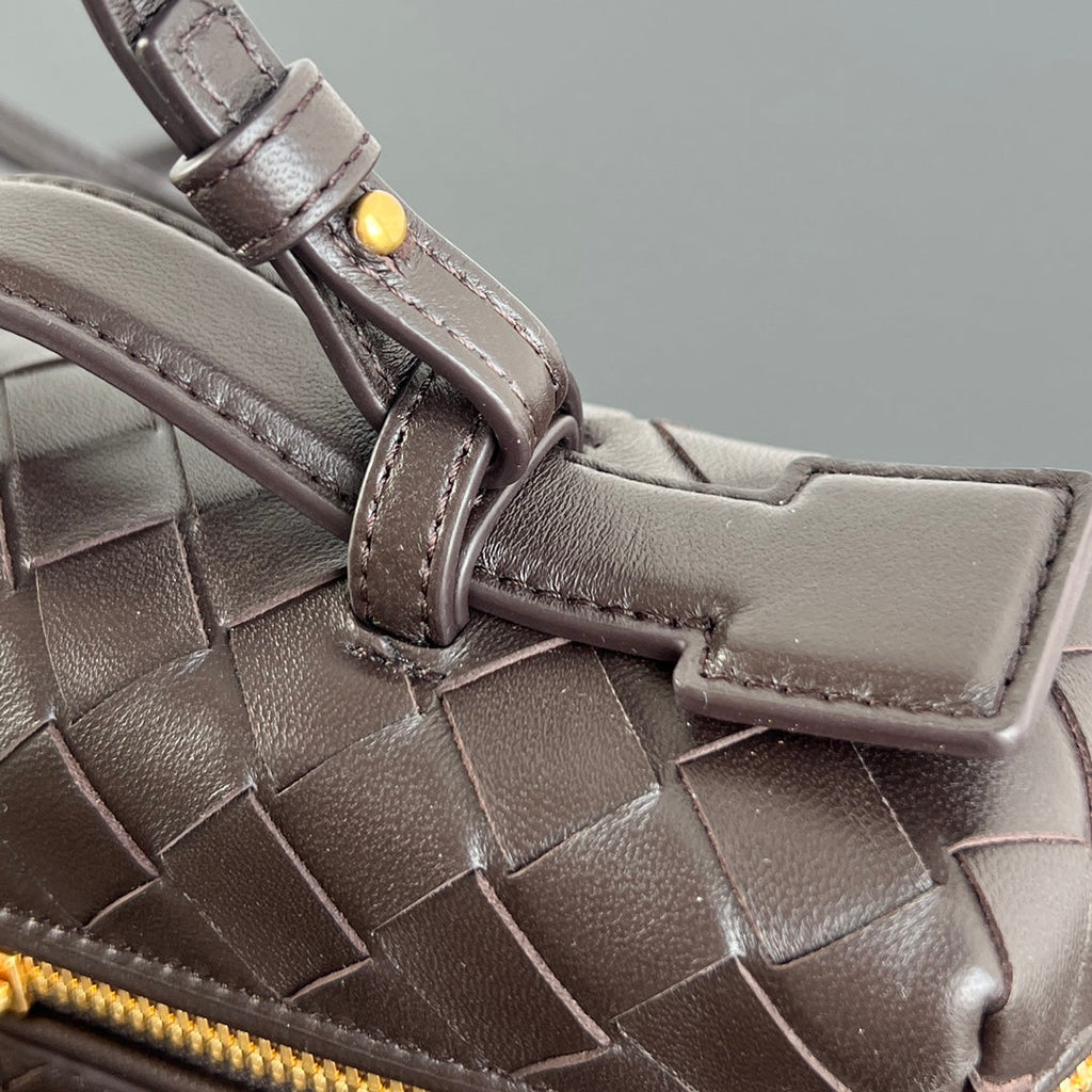 BANG BANG 22 Kosmetikkoffer aus Fondant-Kalbsleder