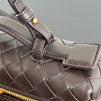 BANG BANG 22 Kosmetikkoffer aus Fondant-Kalbsleder