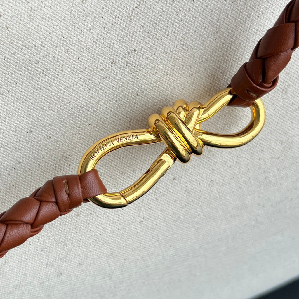 GROSSE ANDIAMO 42 IN WEISS-BRAUNEM KALBSLEDER UND CANVAS