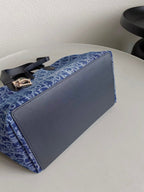 MITTLERER TOUJOURS 28 BLAUER DENIM-OBLIQUE-JACQUARD