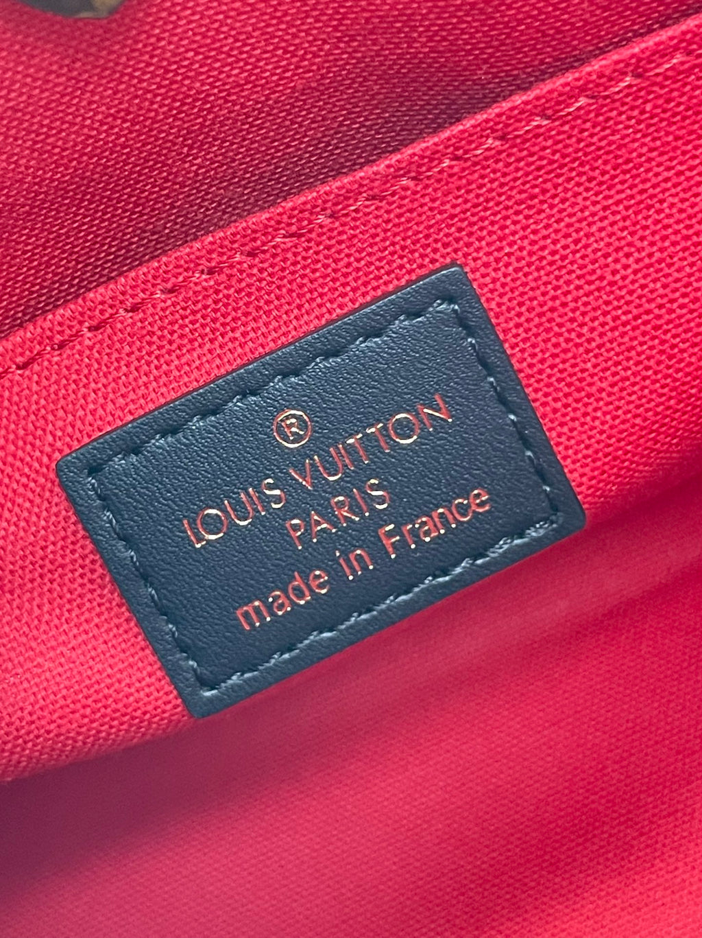 ONTHEGO BB 18 IN BROWN MONOGRAM AND MONOGRAM REVERSE CANVAS