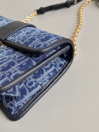 21 MONGTAIGNE EAST-WET MIT KETTE BLAUER DENIM OBLIQUE JACQUARD