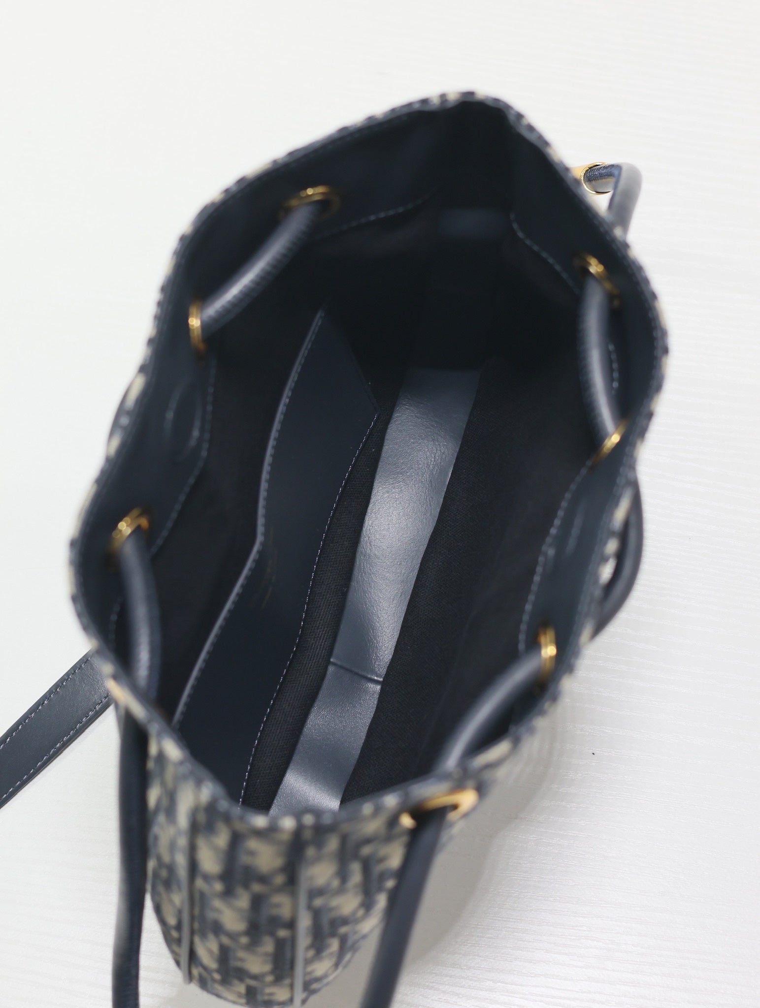 MINI 27 NOLITA TASCHE IN BLAUEM MONOGRAMM OBLIQUE JACQUARD