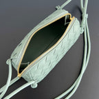 Konzerttasche 18 in opalfarbenem Lammleder