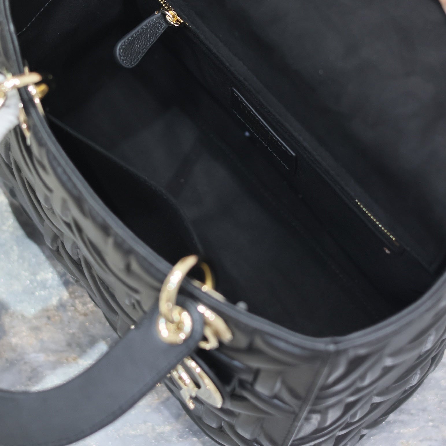 LADY BAG 24 IN BLACK GRAPHIC CANNAGE CALFSKIN PALE GOLD-FINISH METAL CHARMS