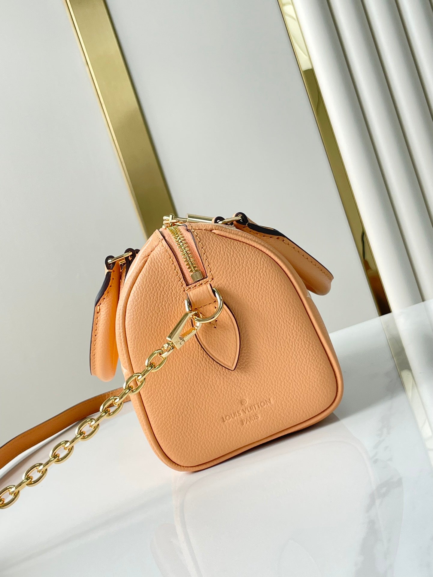 SPEEDY BANDOULIÈRE 20 AUS ARIZONA-CREME-MONOGRAMM-EMPREINTE-LEDER