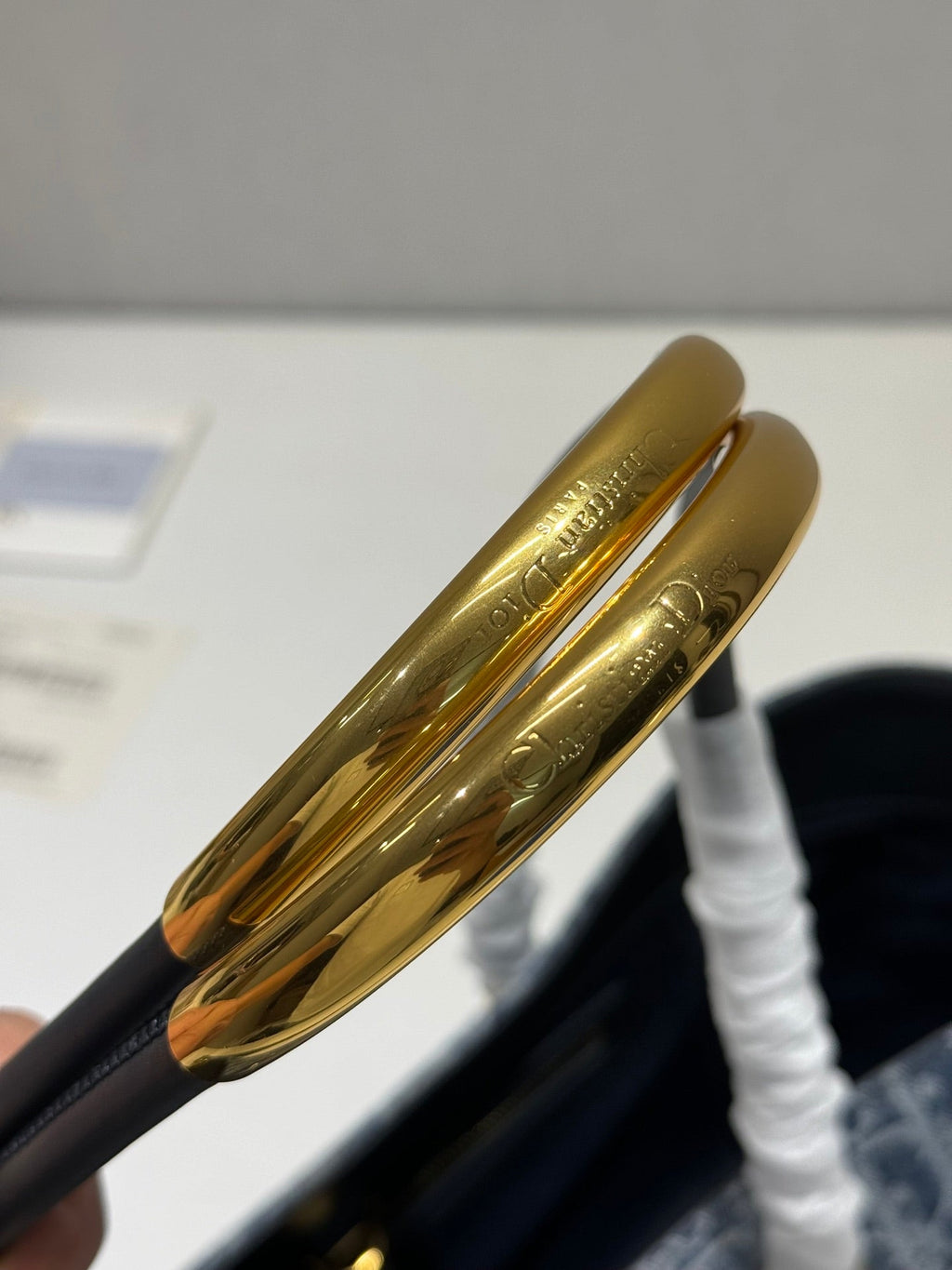 MITTLERE 37 TOUJOURS-TASCHE AUS BLAUEM MONOGRAM-DENIM