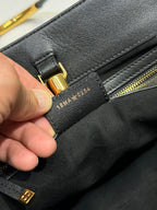 GROSSE 41 TOUJOURS-TASCHE AUS SCHWARZEM MACROCANNAGE-LAMMFELL