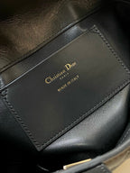 MINI TOUJOURS BEUTELTASCHE 18 AUS SCHWARZEM CANNAGE-KALBSLEDER