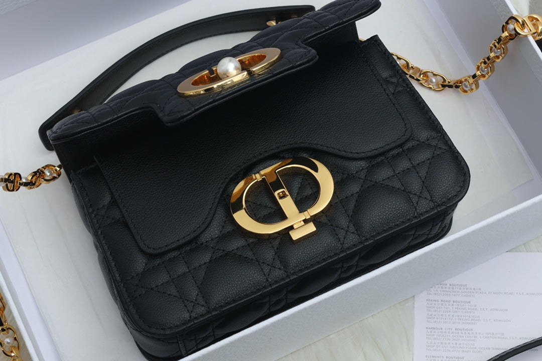 JOLIE Henkeltasche 19 Zoll in schwarzem Cannage-Kalbsleder